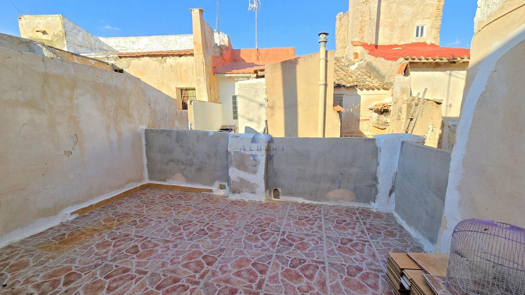 Venta de casa en Novelda