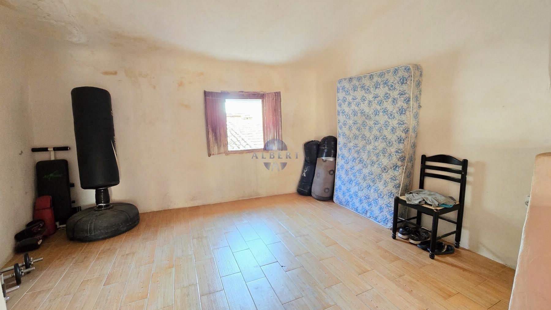 Venta de casa en Novelda