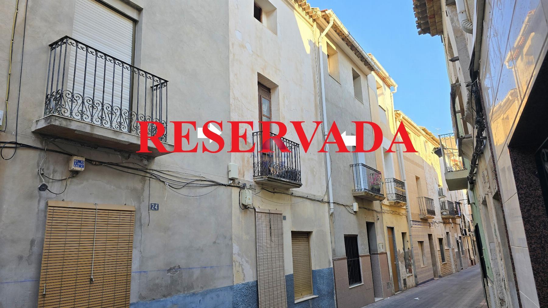 Venta de casa en Novelda