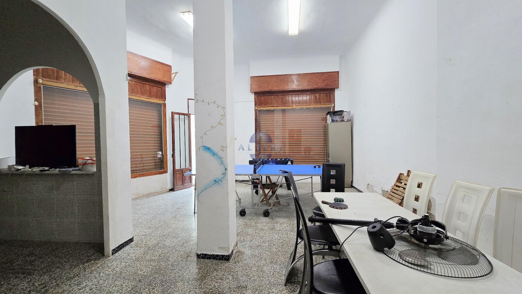 Venta de planta baja en Novelda