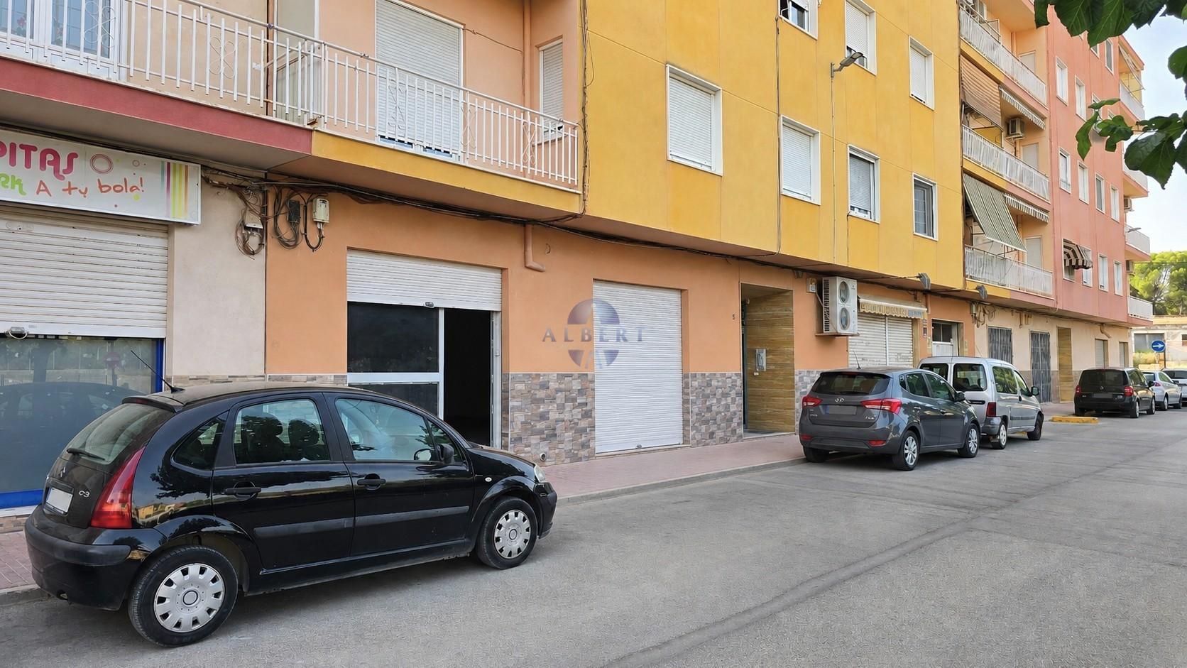 Venta de local en Monóvar-Monòver
