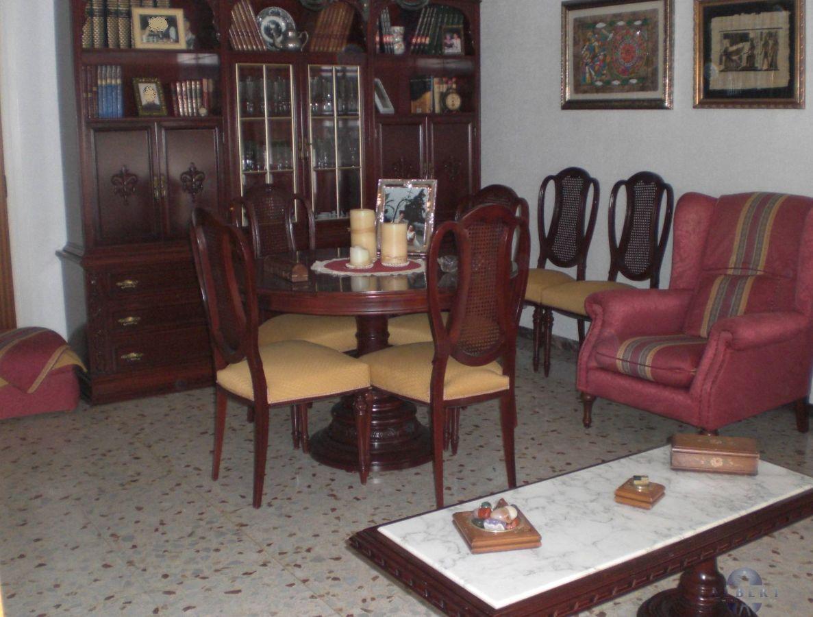 For sale of flat in Novelda