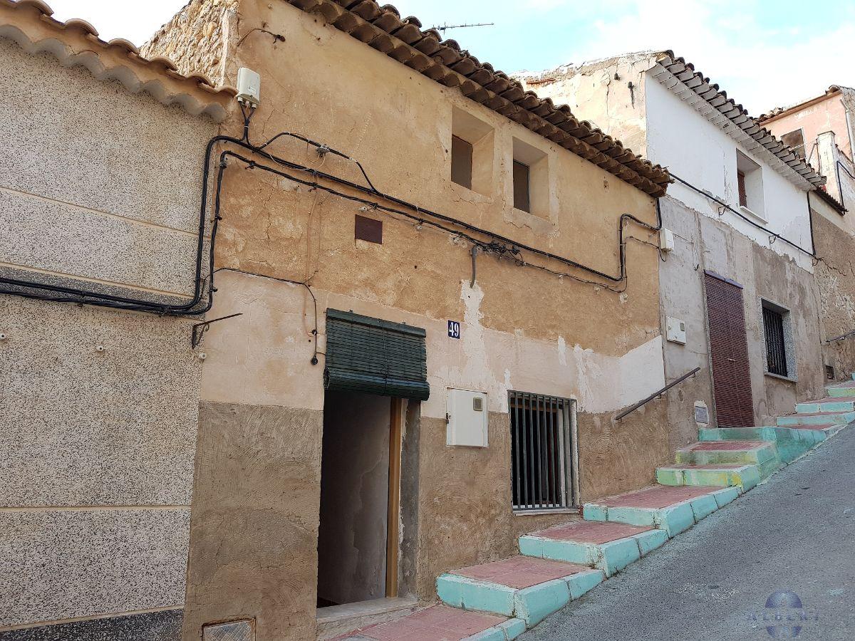 For sale of house in Monóvar-Monòver