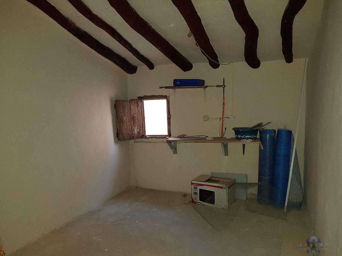 For sale of house in Monóvar-Monòver