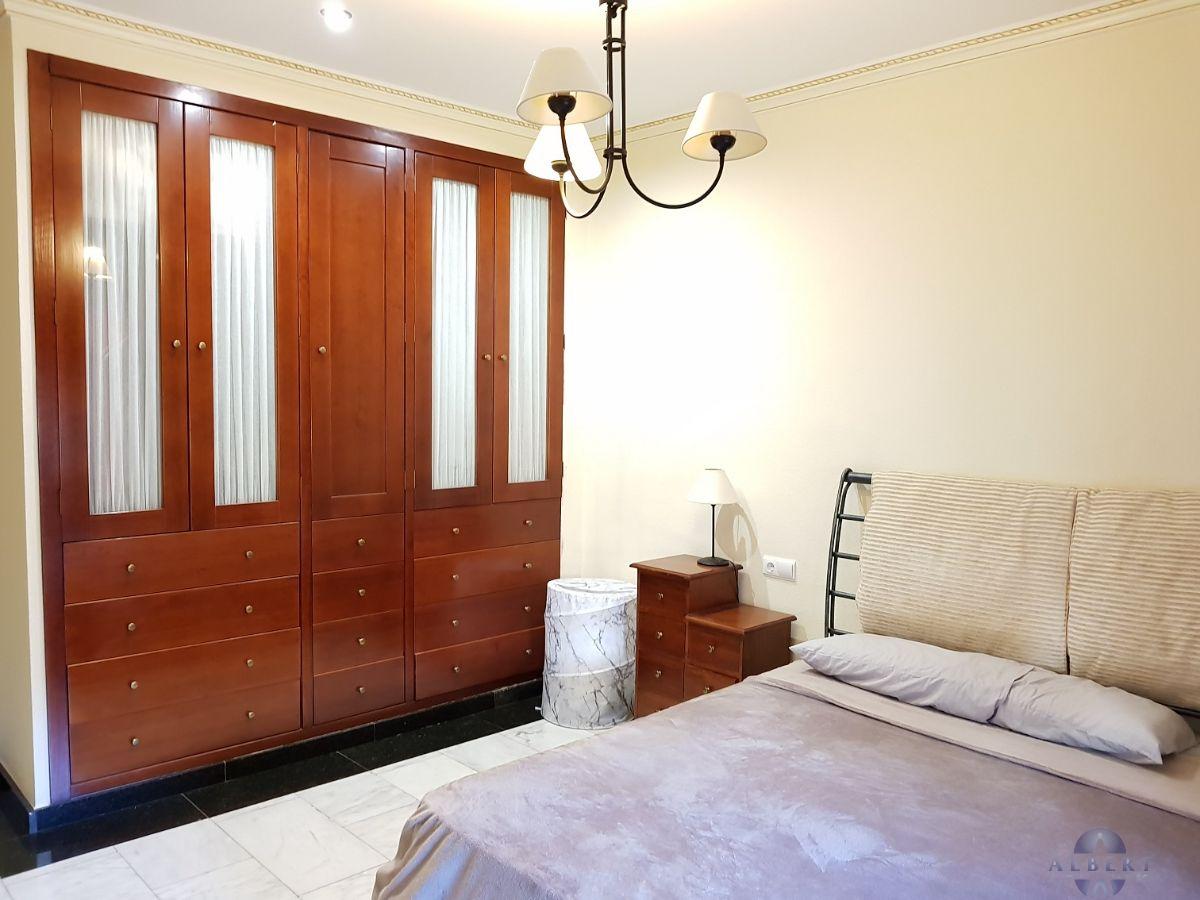 For sale of flat in Monóvar-Monòver