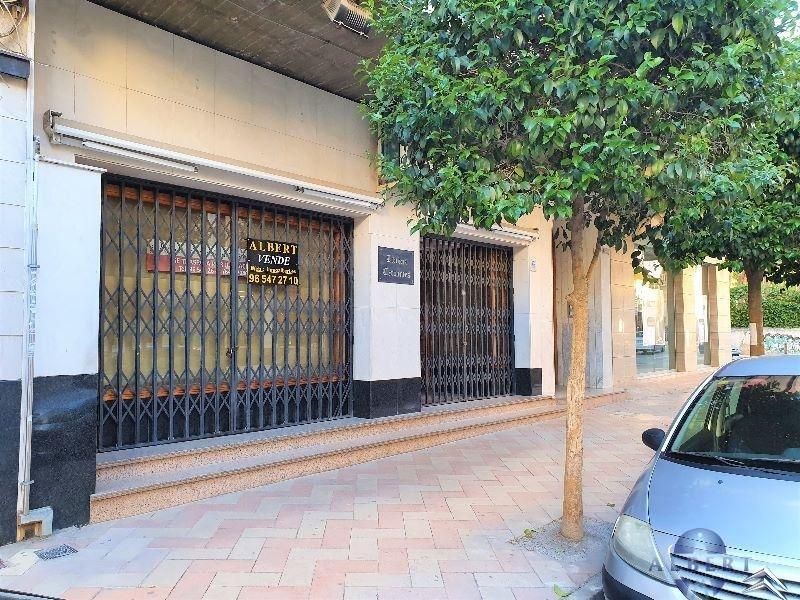 Venta de local comercial en Monóvar-Monòver