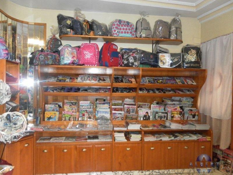 Venta de local comercial en Monóvar-Monòver