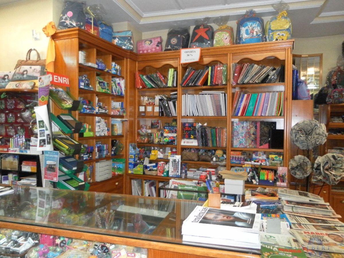 For rent of commercial in Monóvar-Monòver