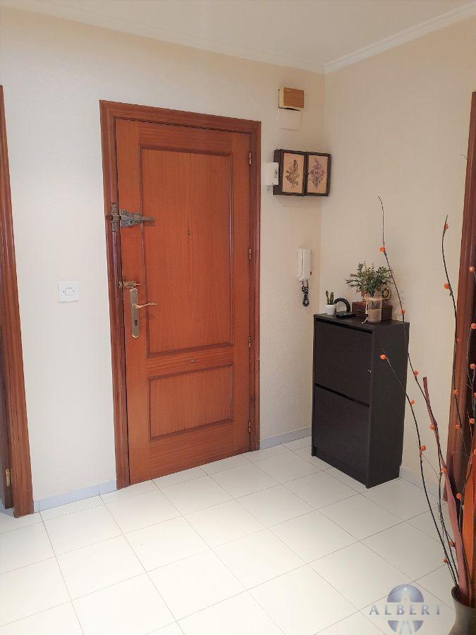 For sale of flat in Novelda