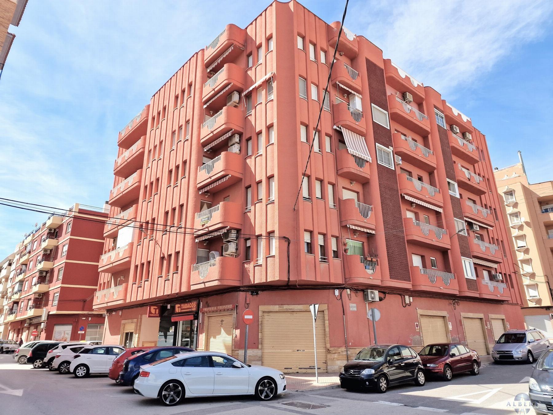 For sale of flat in Monóvar-Monòver