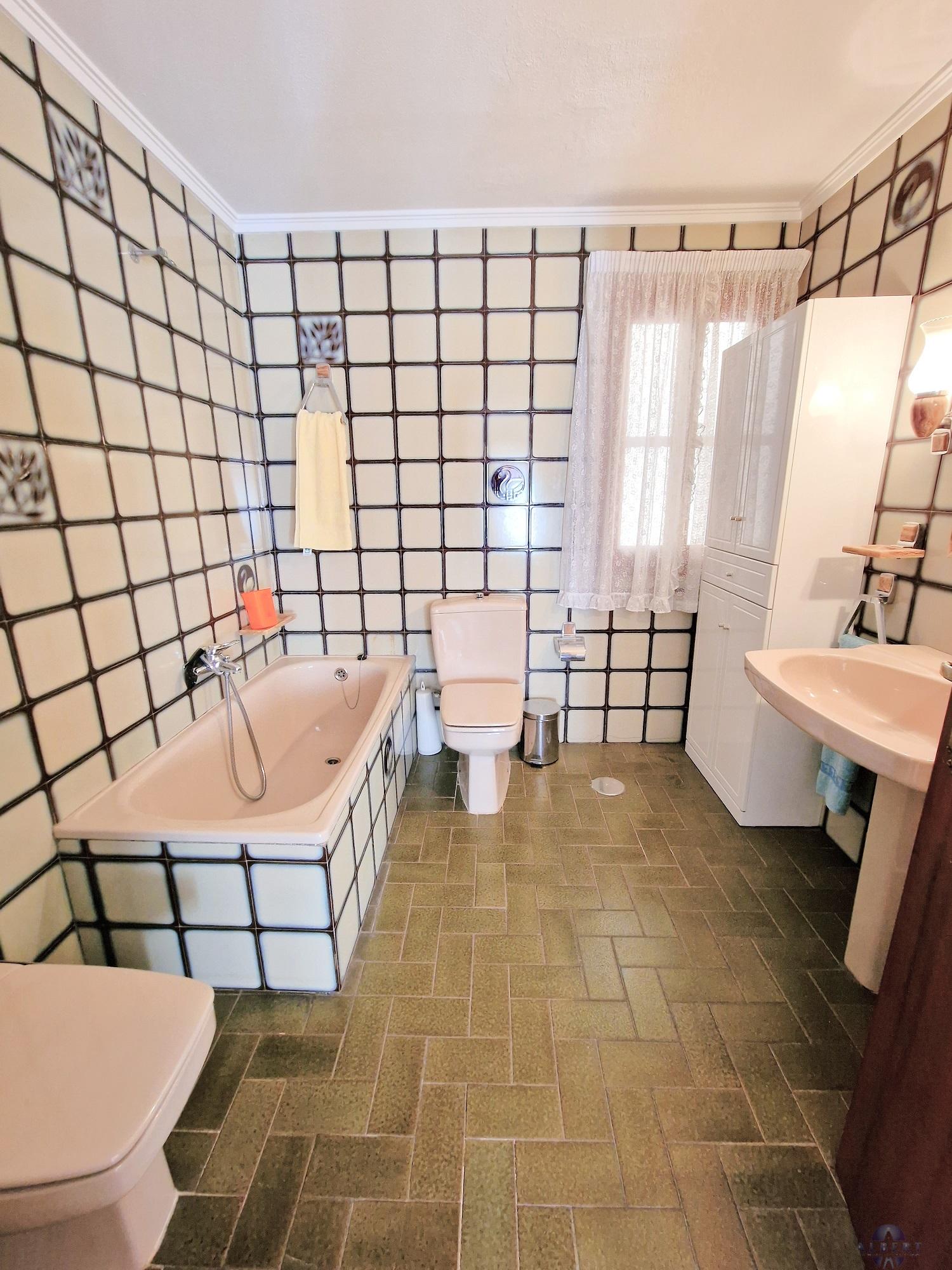 For sale of flat in Monóvar-Monòver
