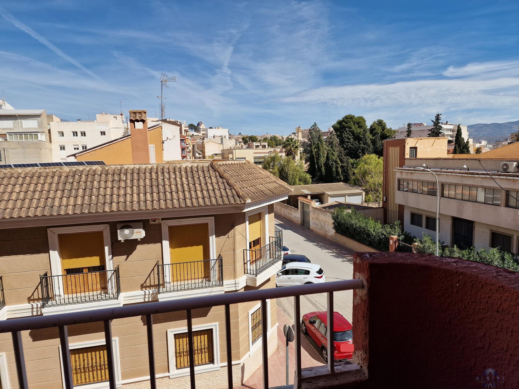 For sale of flat in Monóvar-Monòver