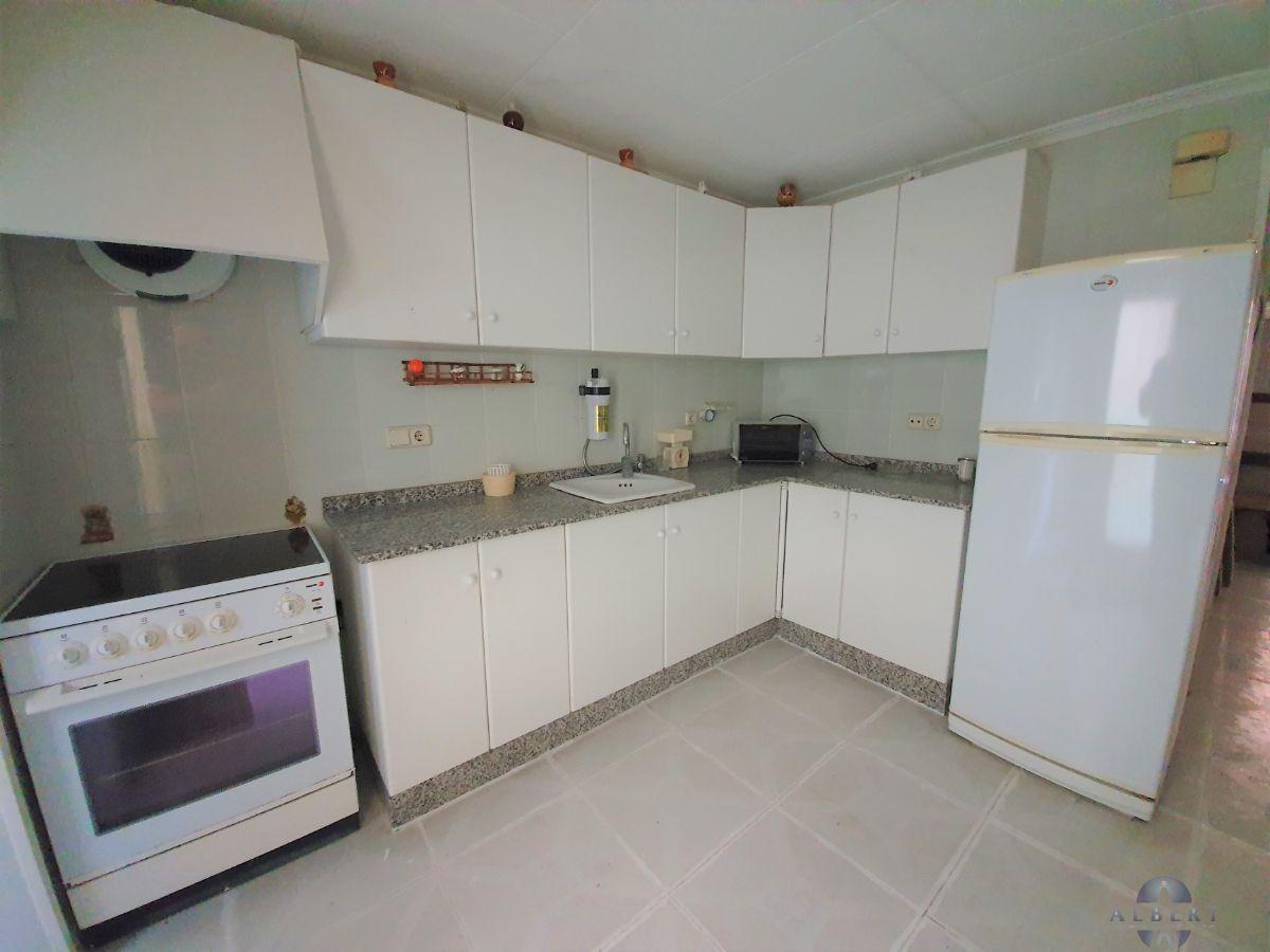For sale of house in Monóvar-Monòver