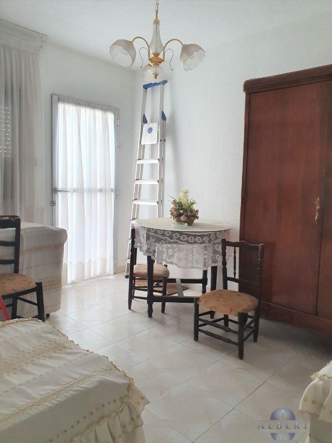 For sale of house in Monóvar-Monòver