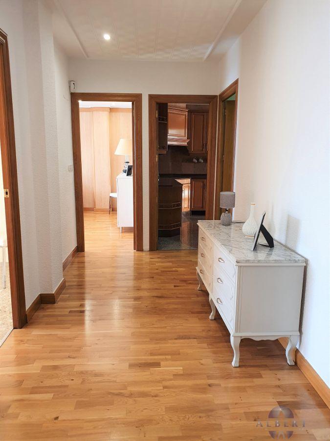 For sale of flat in Novelda