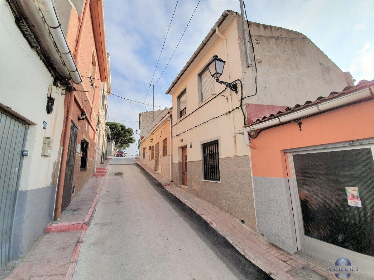 For sale of house in Monóvar-Monòver