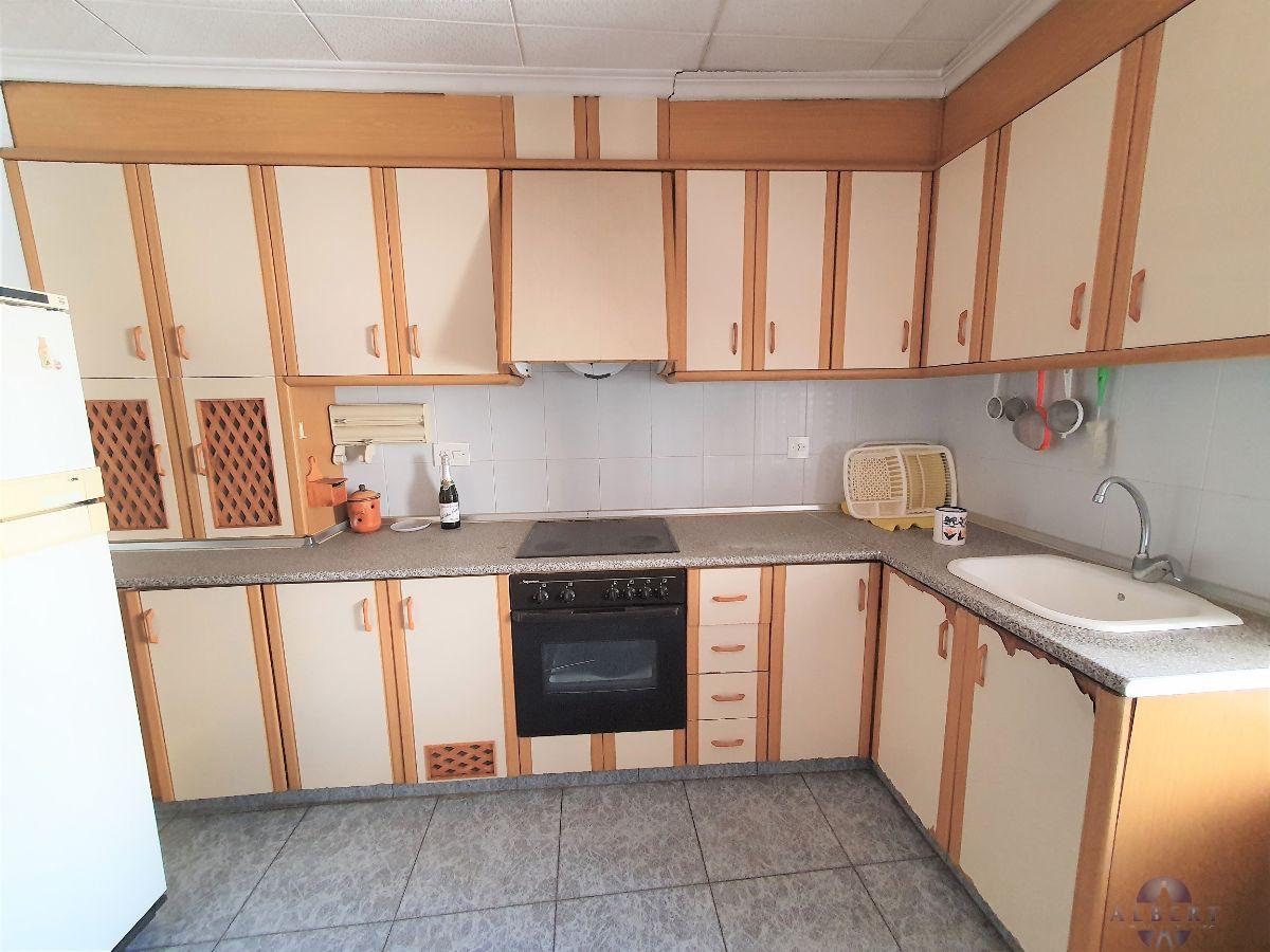 For sale of flat in Monóvar-Monòver