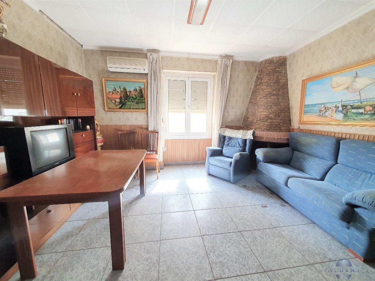 For sale of flat in Monóvar-Monòver