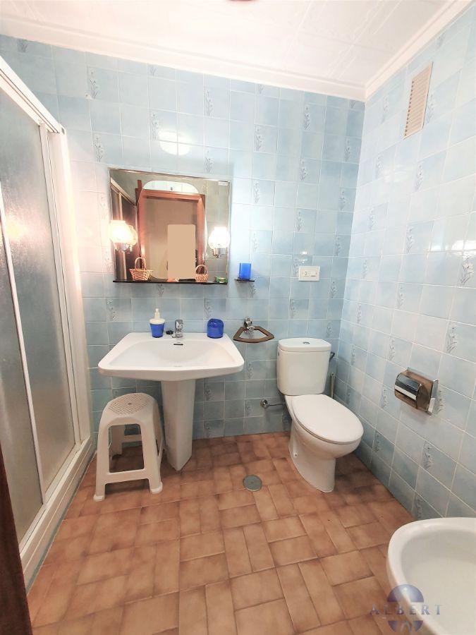 For sale of flat in Monóvar-Monòver