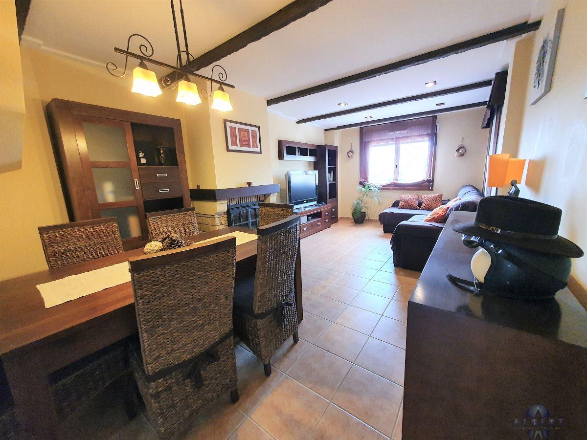For sale of penthouse in Monóvar-Monòver
