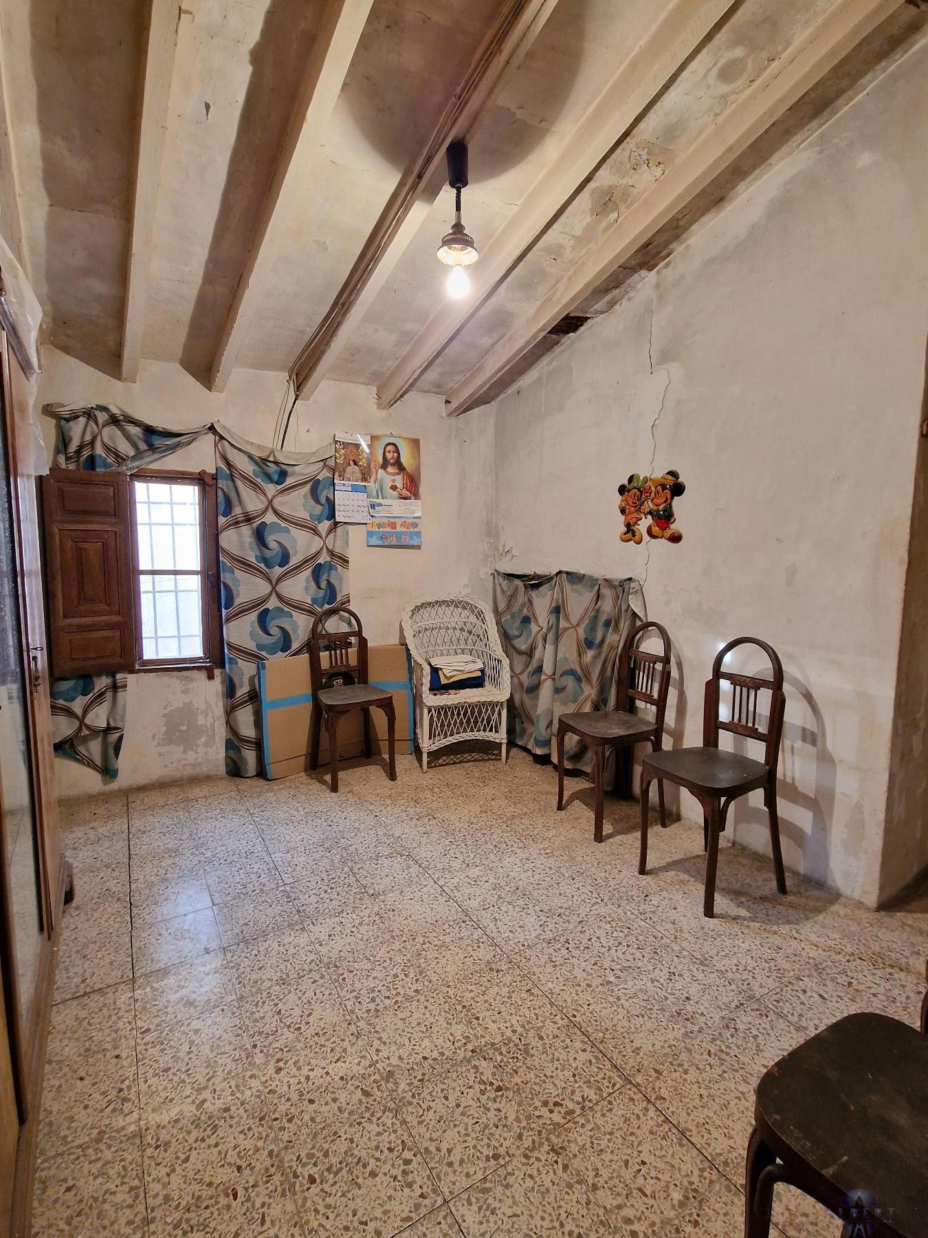 For sale of house in Monóvar-Monòver