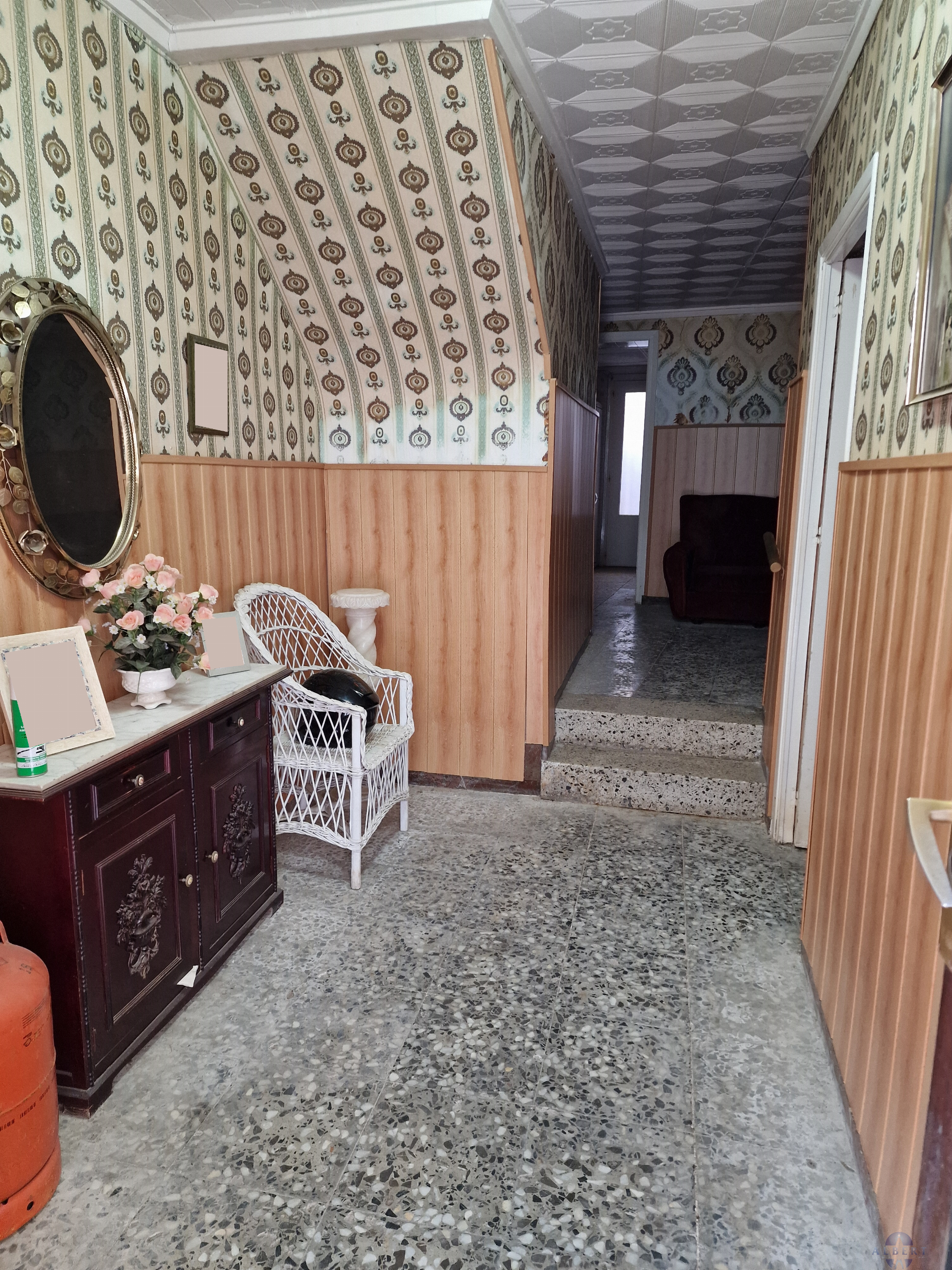For sale of house in Monóvar-Monòver