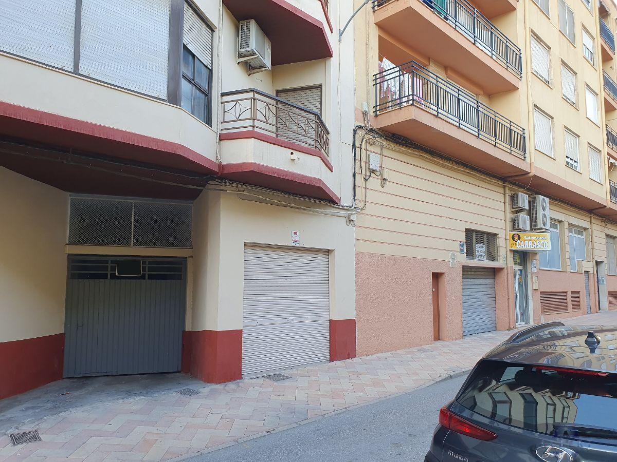 Venta de local comercial en Monóvar-Monòver