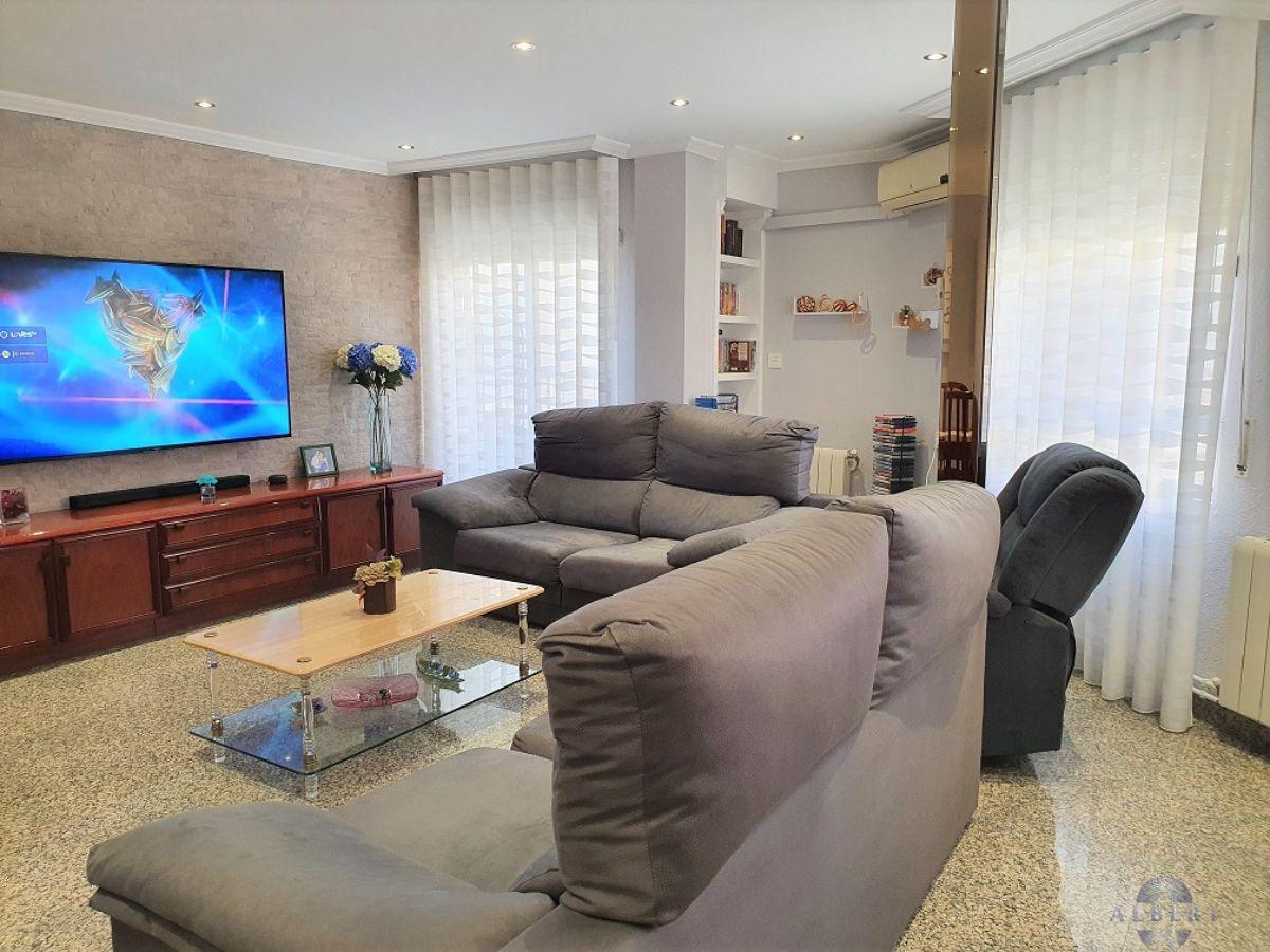 For sale of flat in Novelda