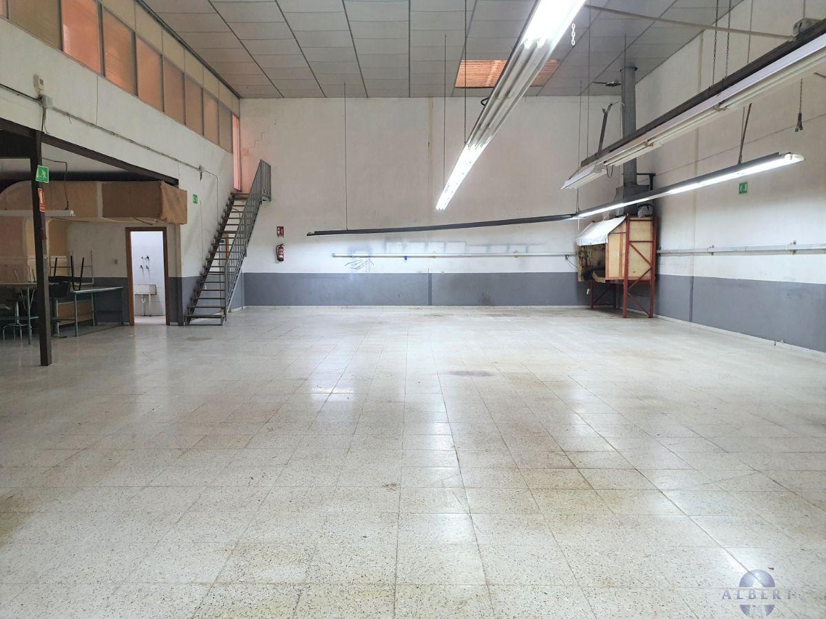 Venta de nave industrial en Monóvar-Monòver