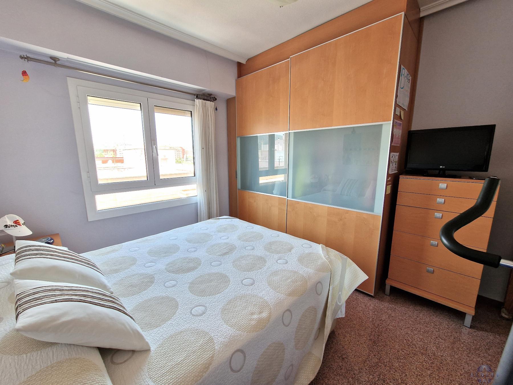 For sale of flat in Monóvar-Monòver