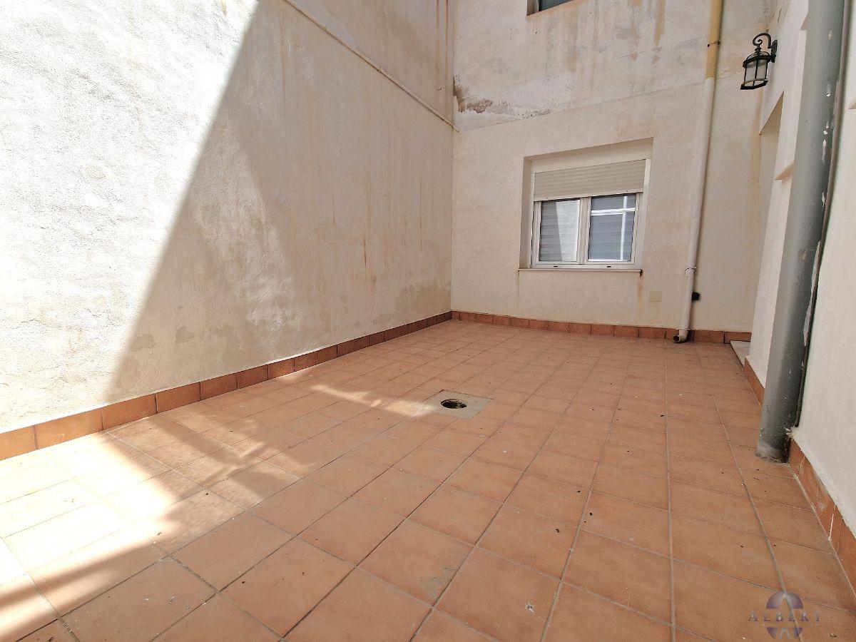 For sale of flat in Monóvar-Monòver