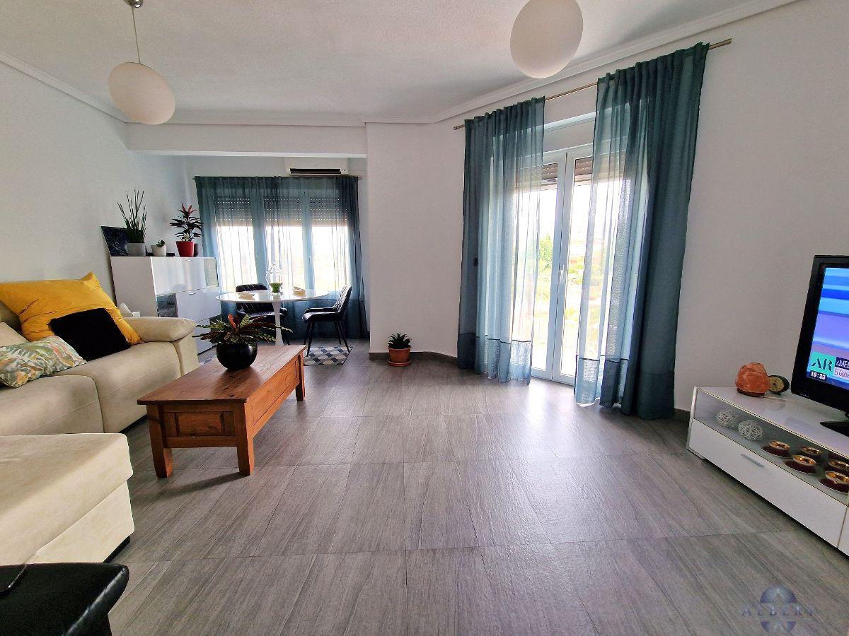 For sale of apartment in Monóvar-Monòver