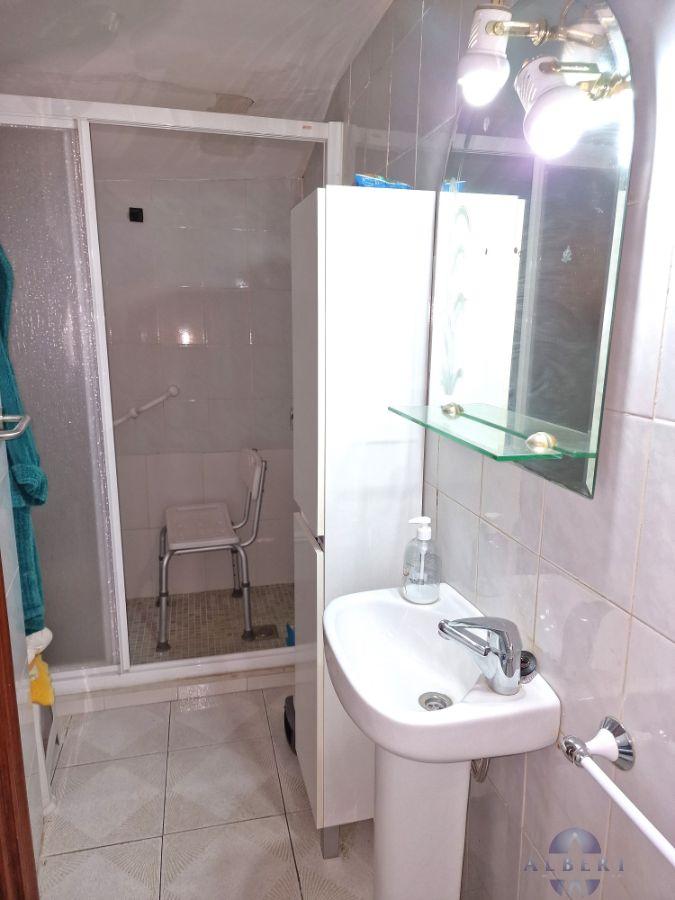 For sale of house in Monóvar-Monòver
