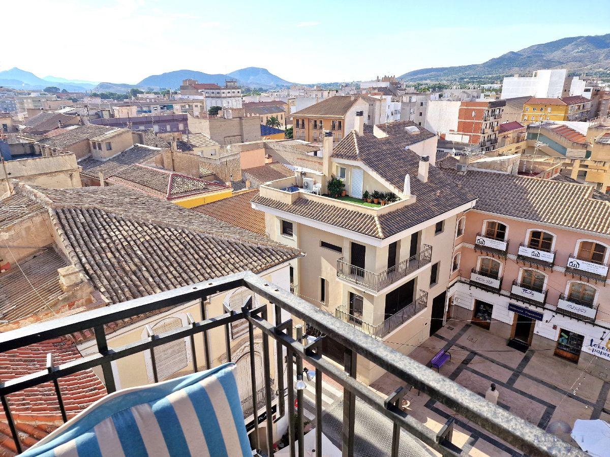 For sale of flat in Monóvar-Monòver