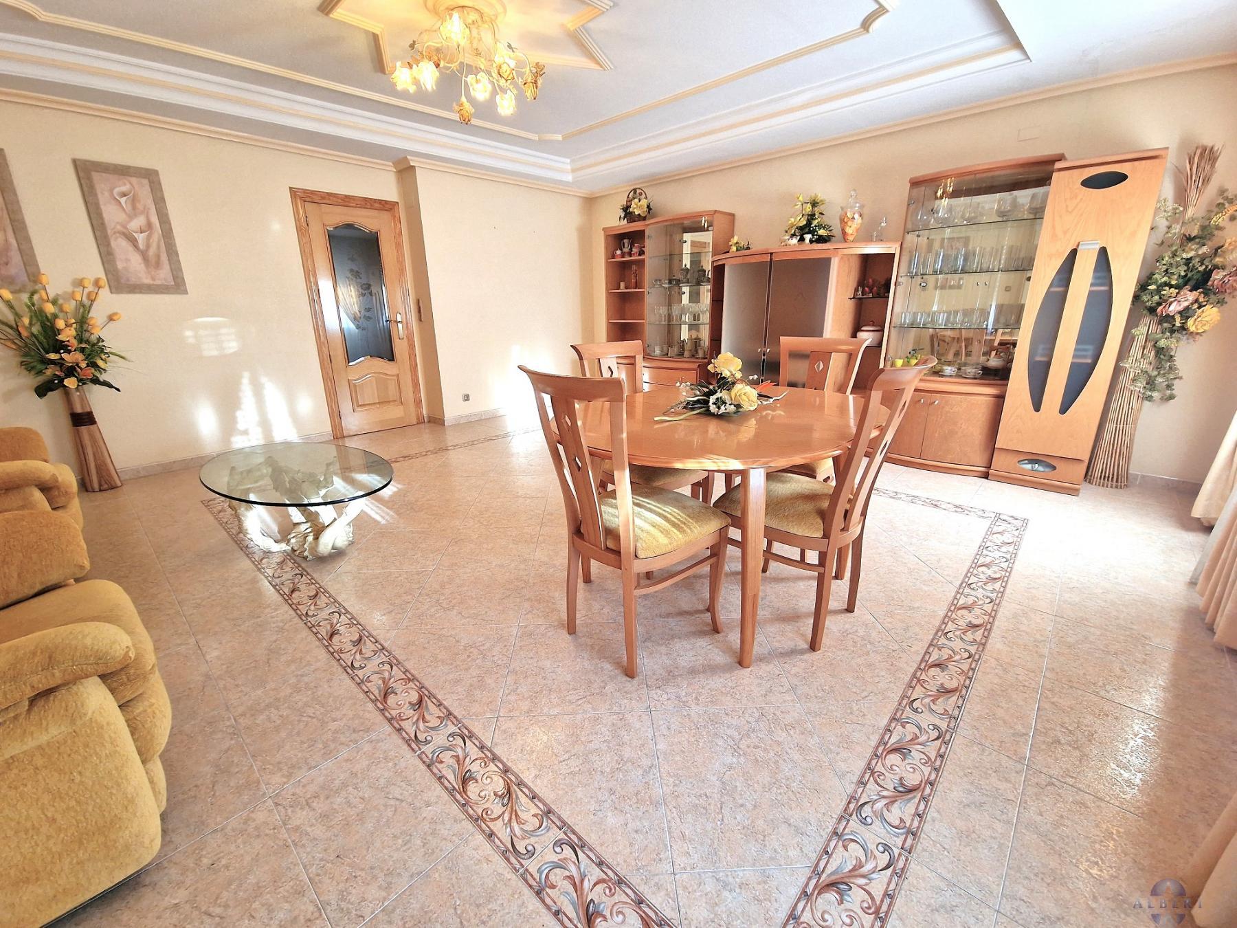 Venta de piso en Novelda