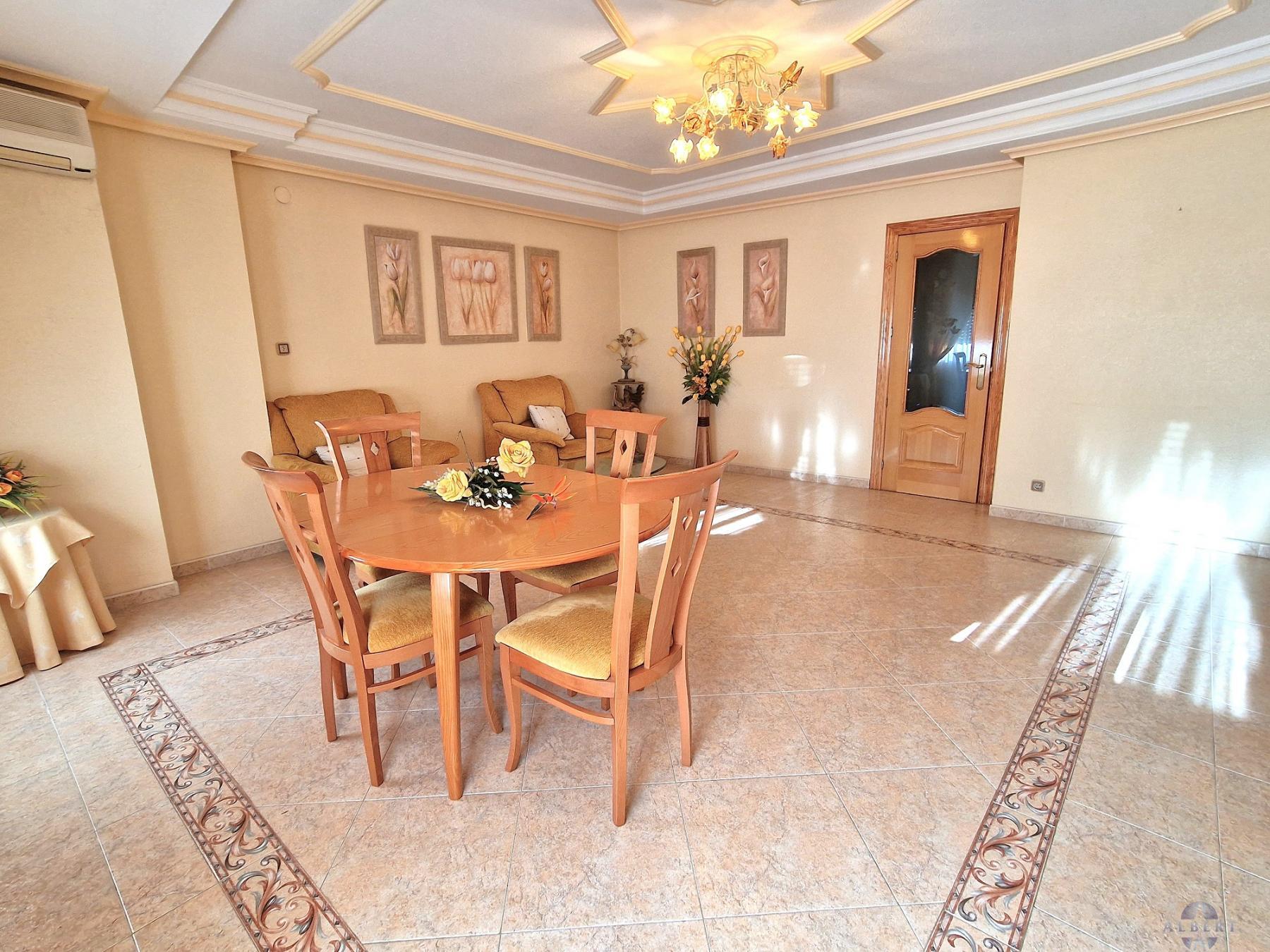 Venta de piso en Novelda