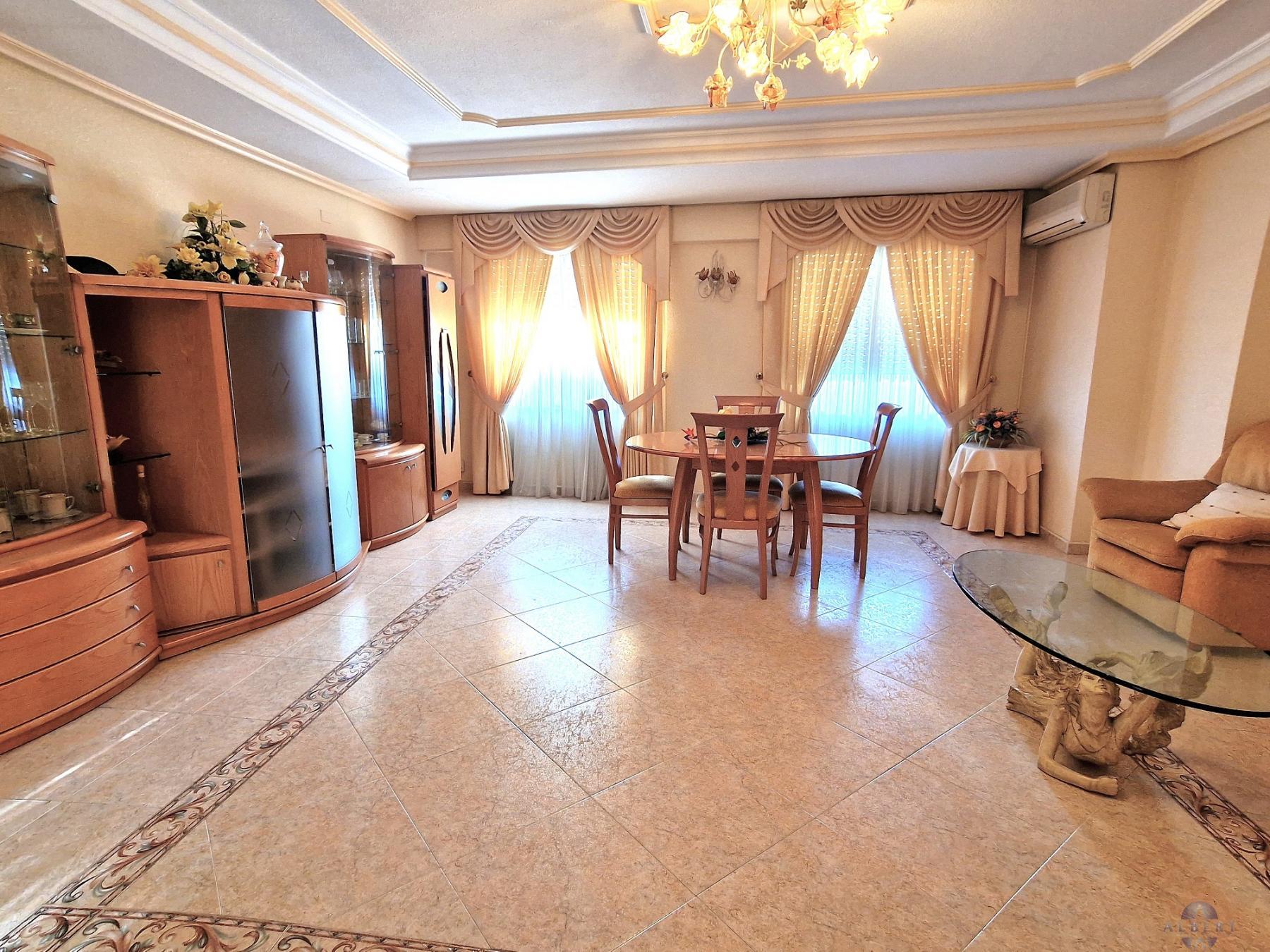 Venta de piso en Novelda