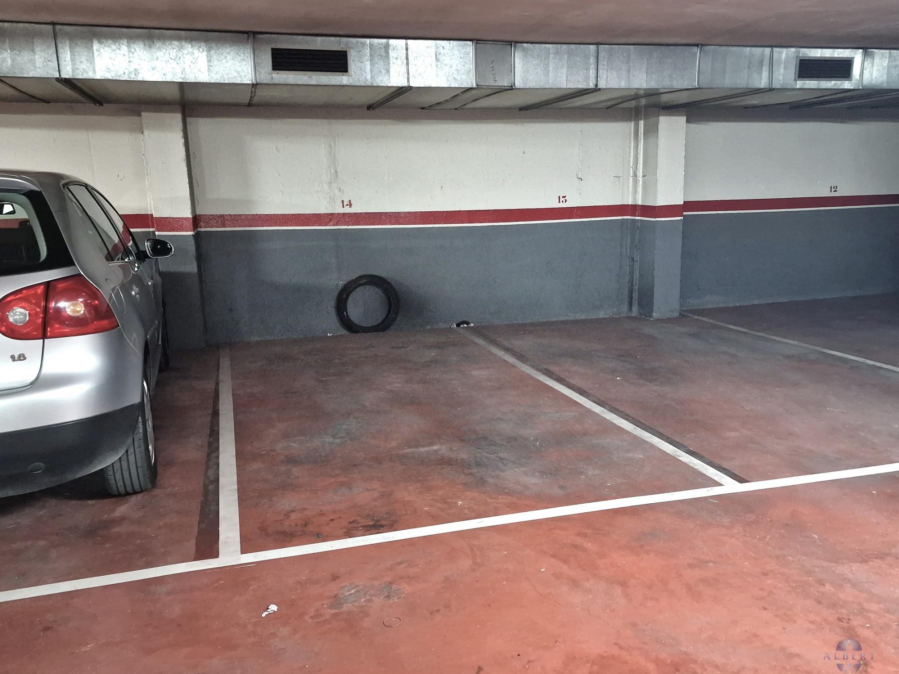 For sale of garage in Monóvar-Monòver