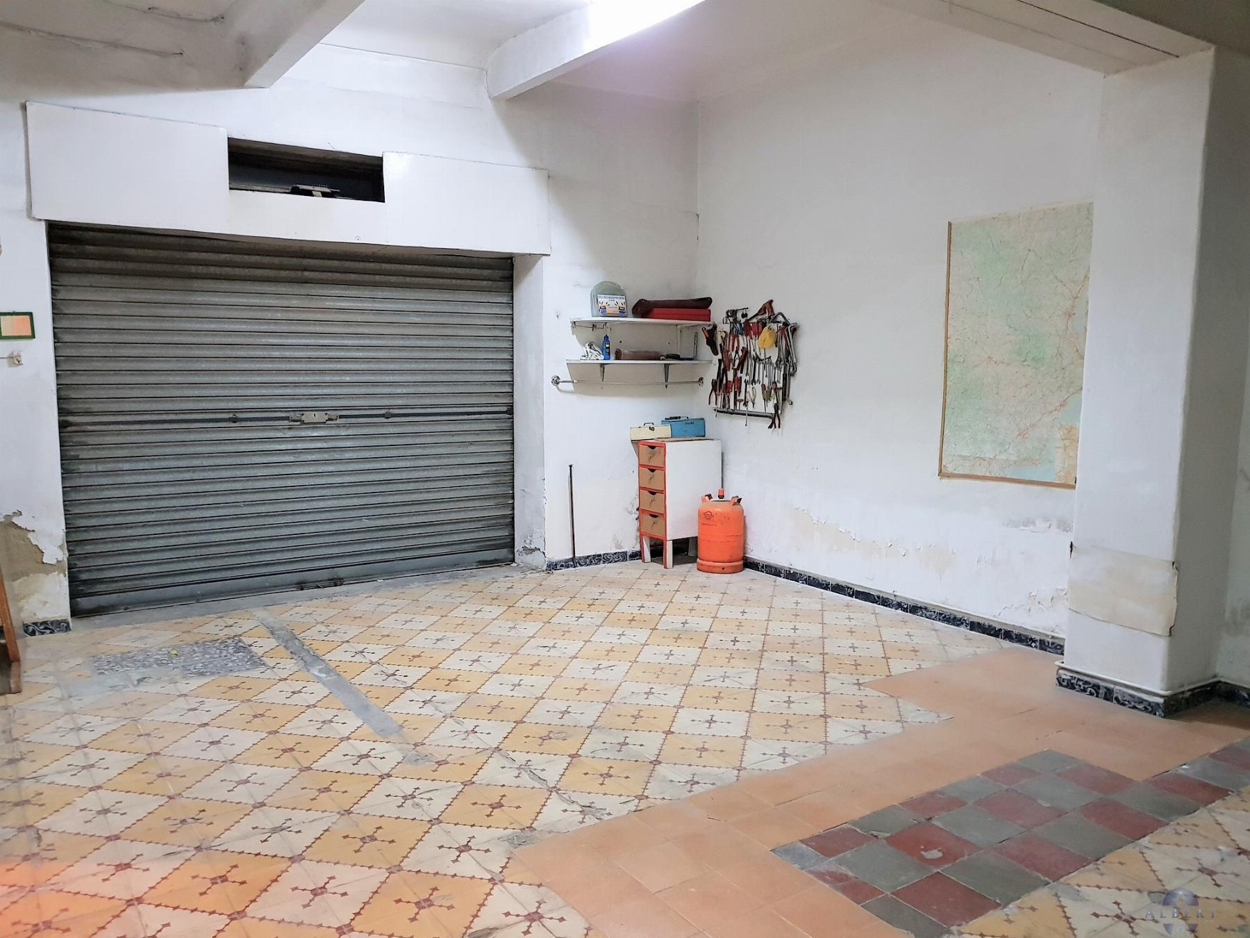 For sale of house in Monóvar-Monòver