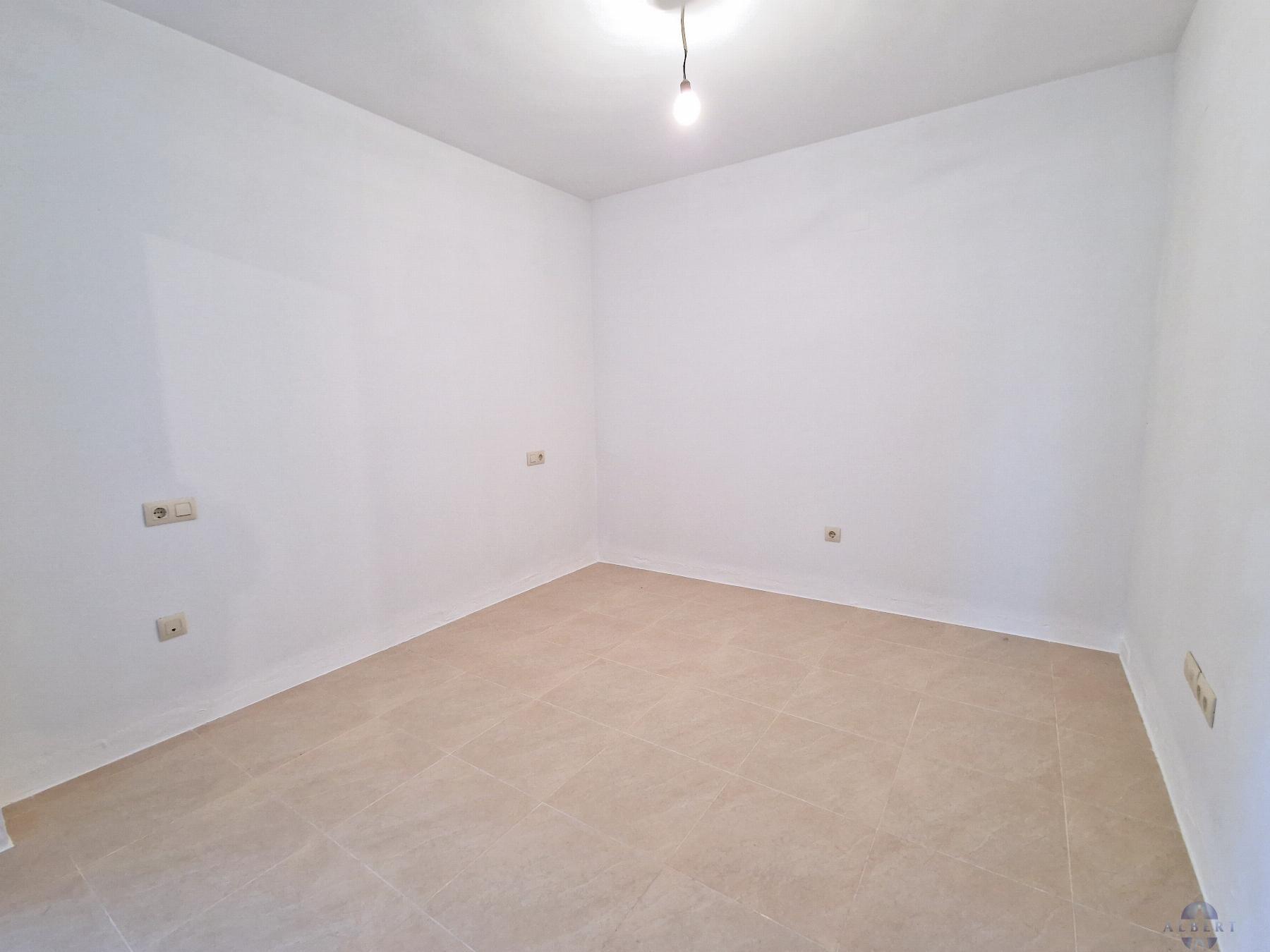 For sale of penthouse in Monóvar-Monòver