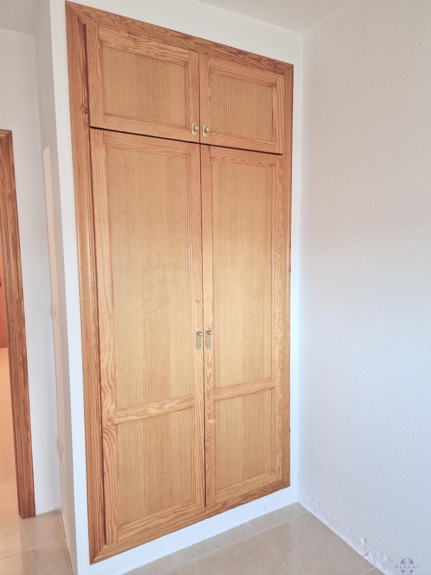 For sale of penthouse in Monóvar-Monòver
