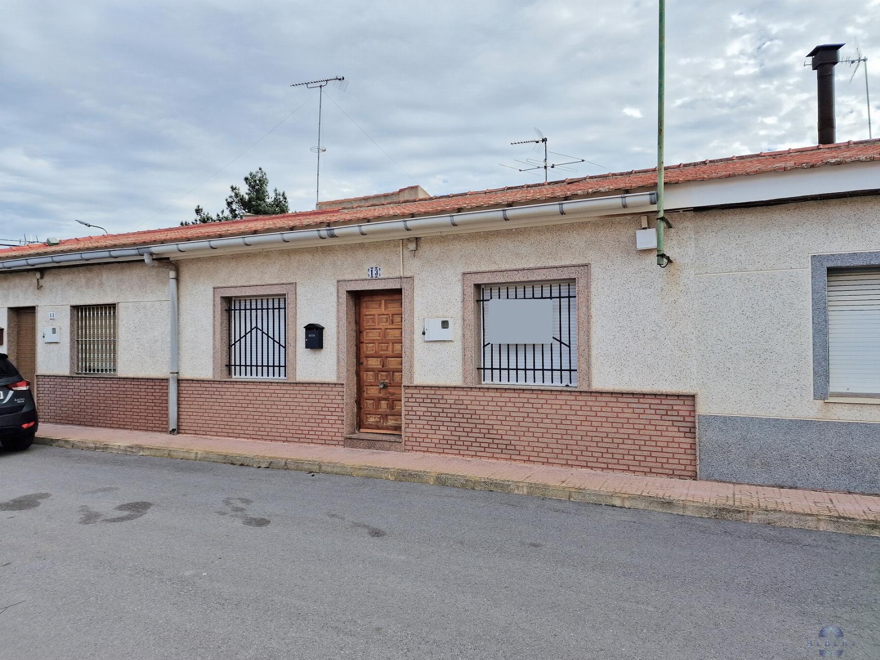 For sale of house in Monóvar-Monòver