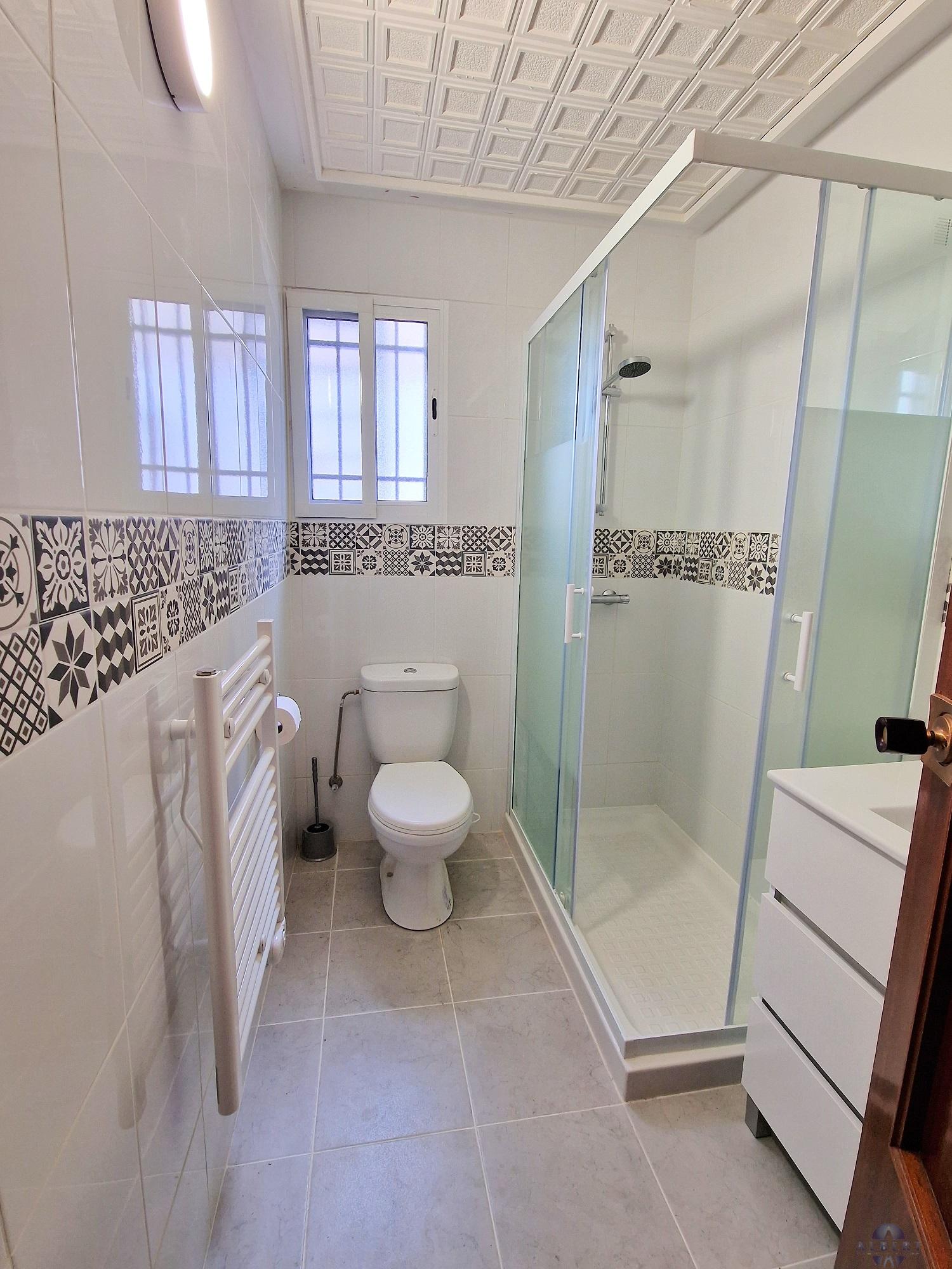 For sale of house in Monóvar-Monòver