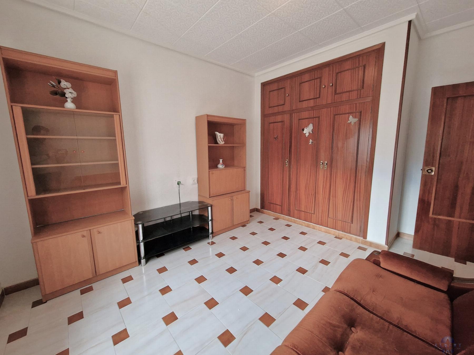 For sale of house in Monóvar-Monòver