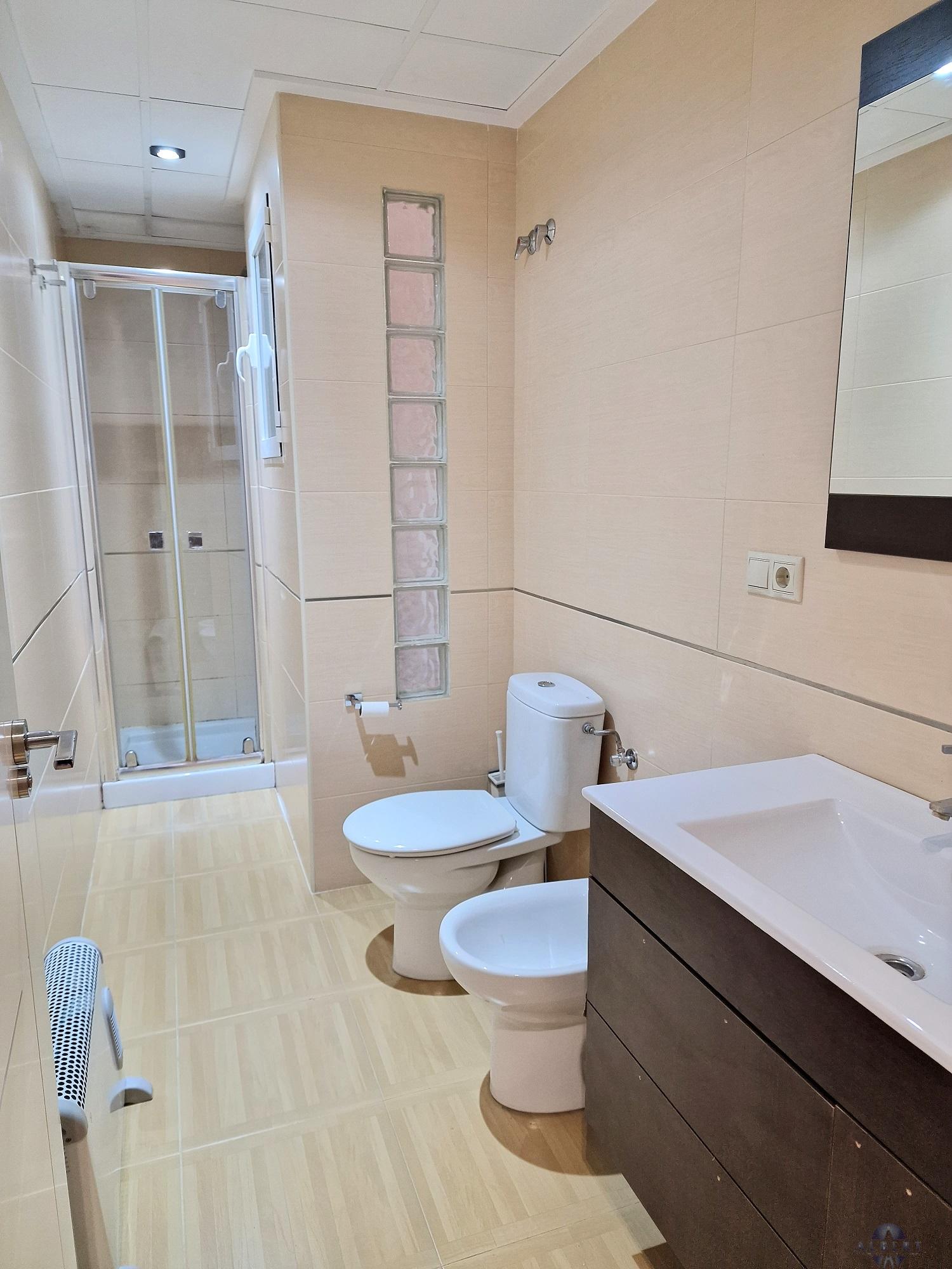 For sale of flat in Novelda
