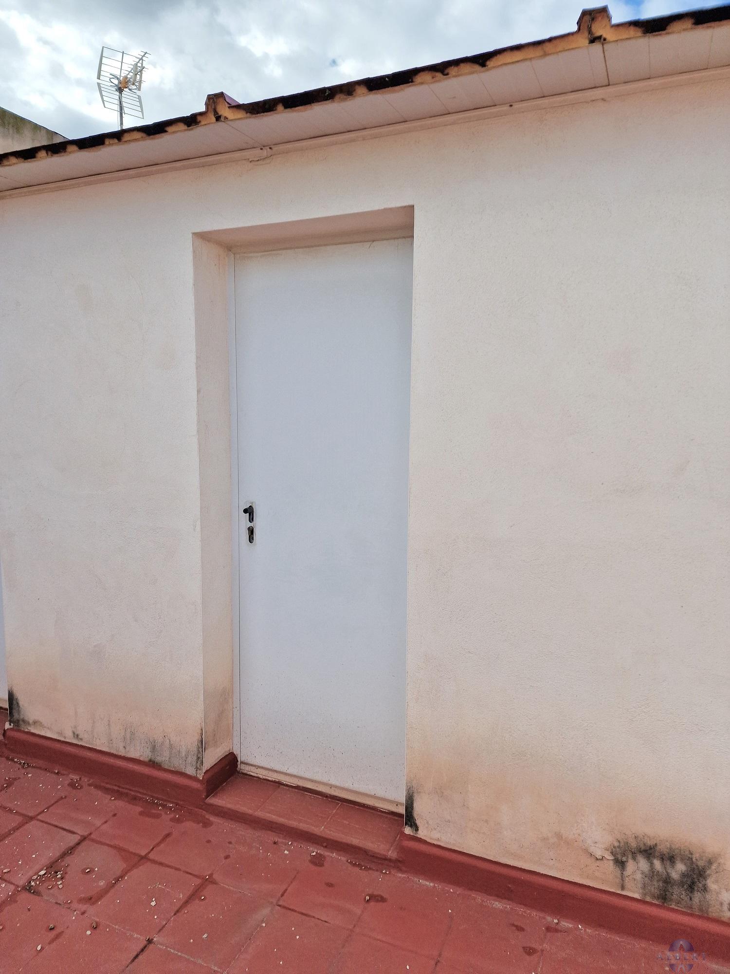 For sale of flat in Novelda