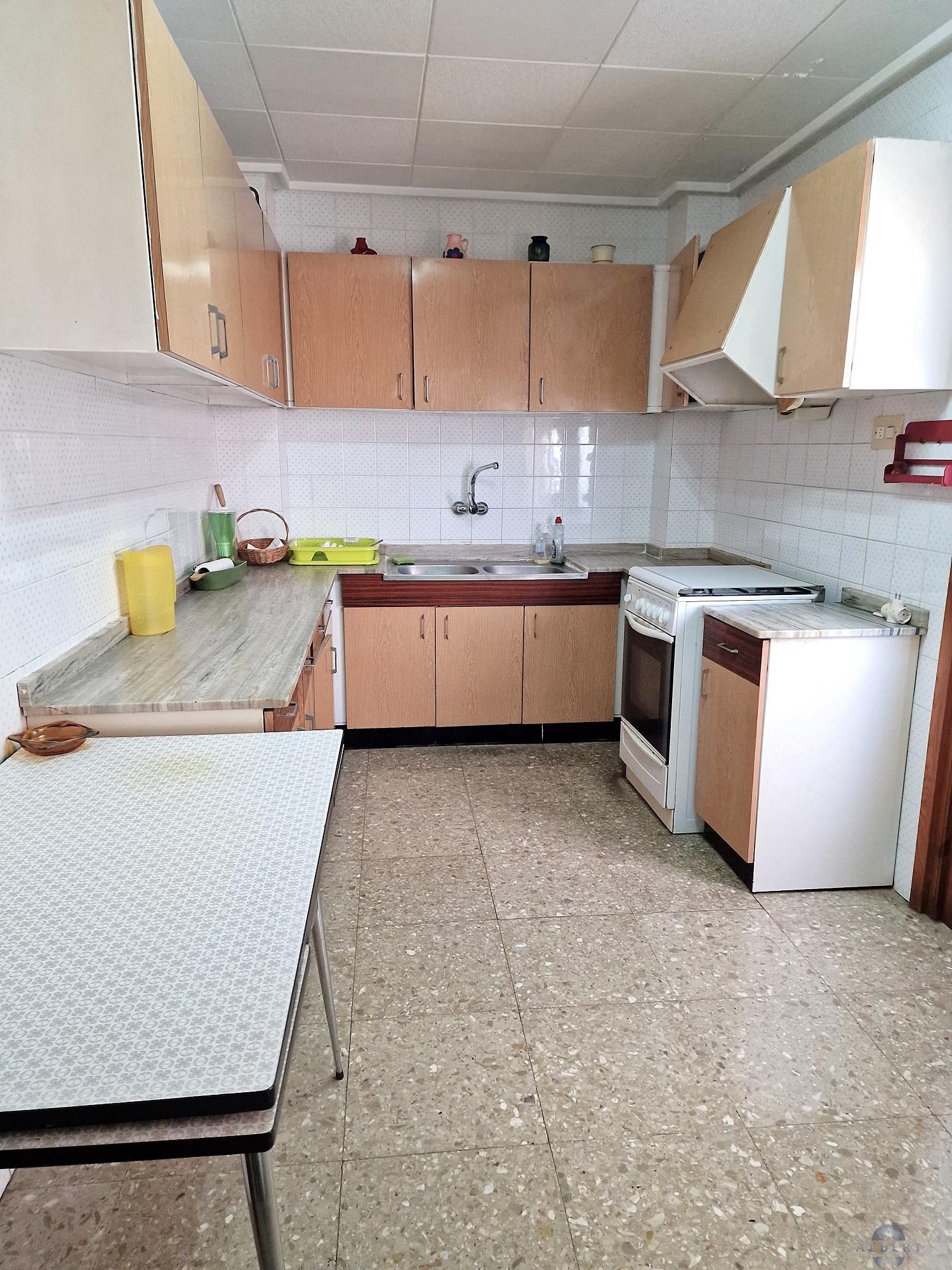 For sale of flat in Monóvar-Monòver