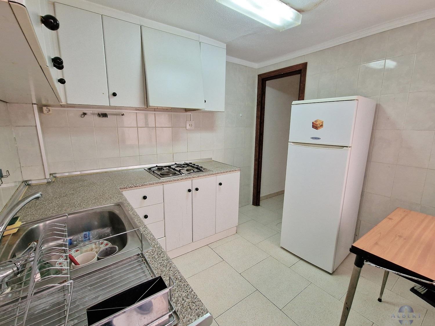 For sale of flat in Monóvar-Monòver