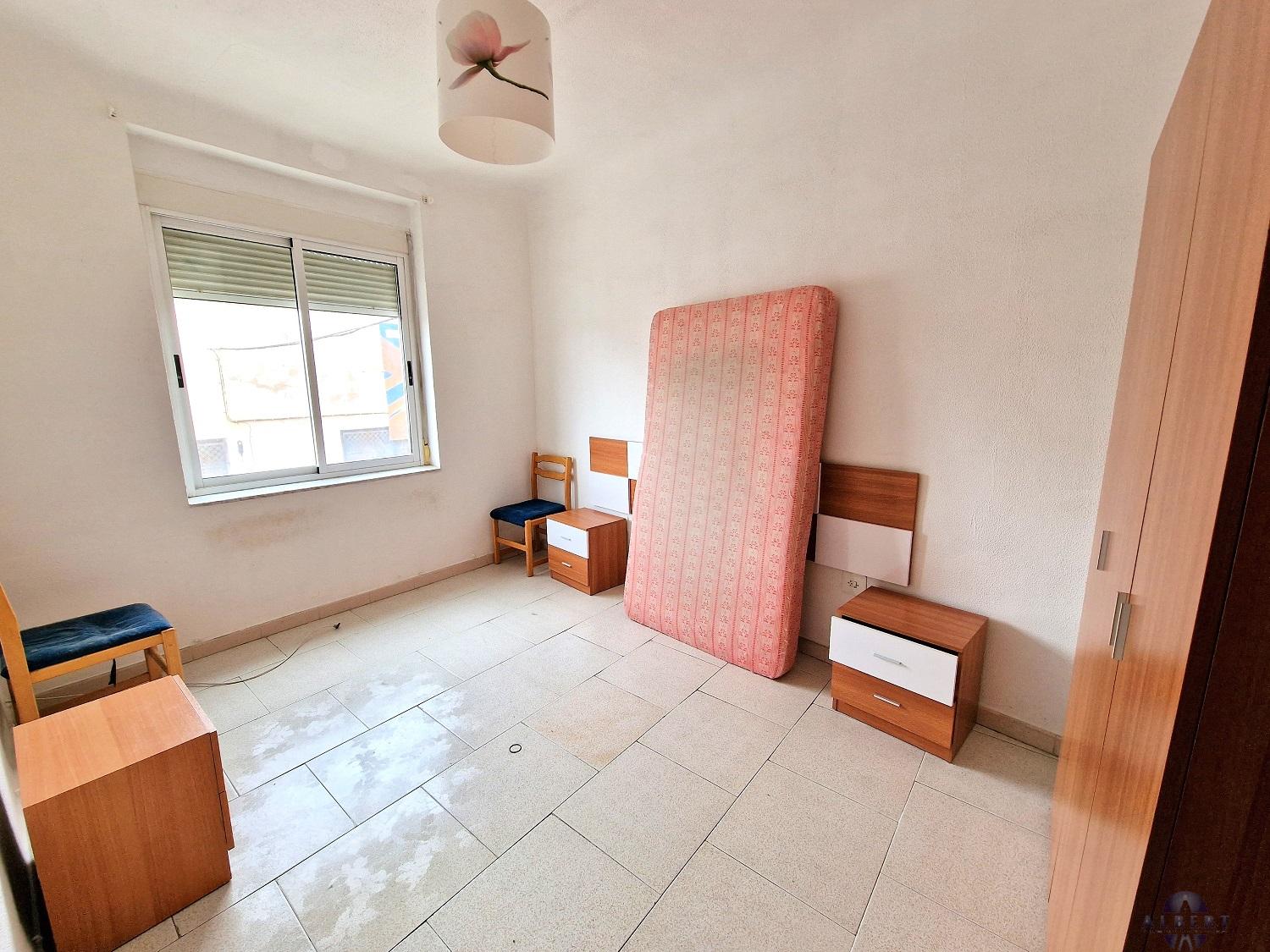 For sale of flat in Monóvar-Monòver