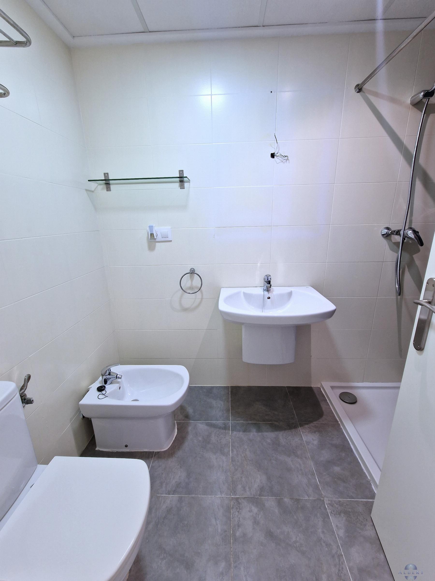 For sale of flat in Monóvar-Monòver